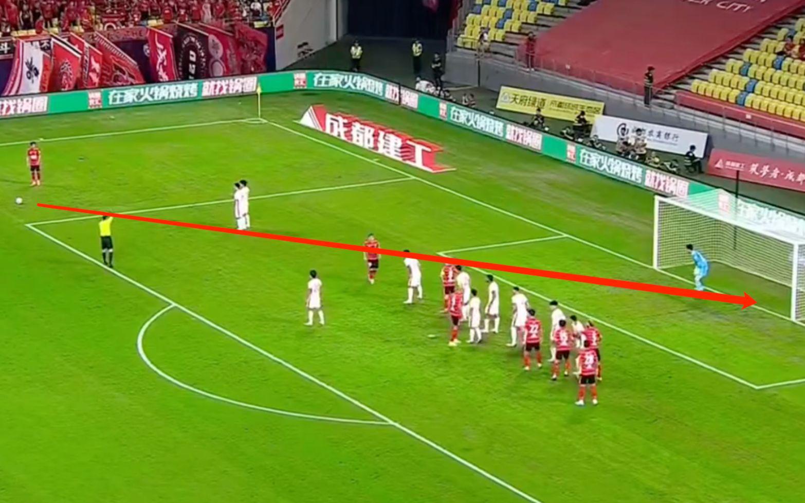 游戏试玩模拟器-赛季第10球！30岁韦世豪20米任意球暴力抽射破门 或成国足新箭头